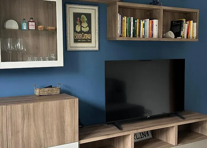 Bonola's - M1 Apartment
